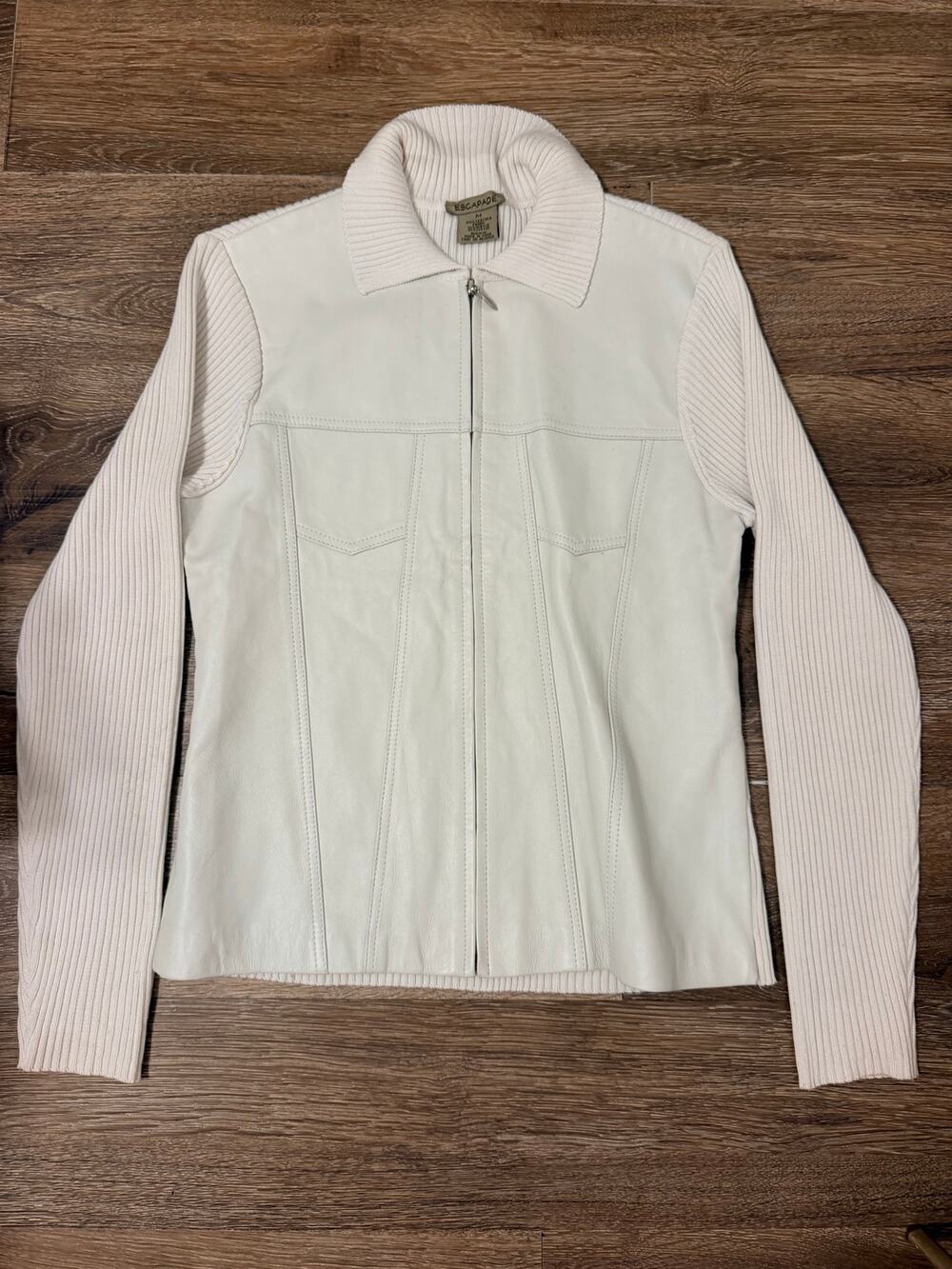 Escapade Women’s Genuine Leather Ribbed Sleeve Jacket - Medium